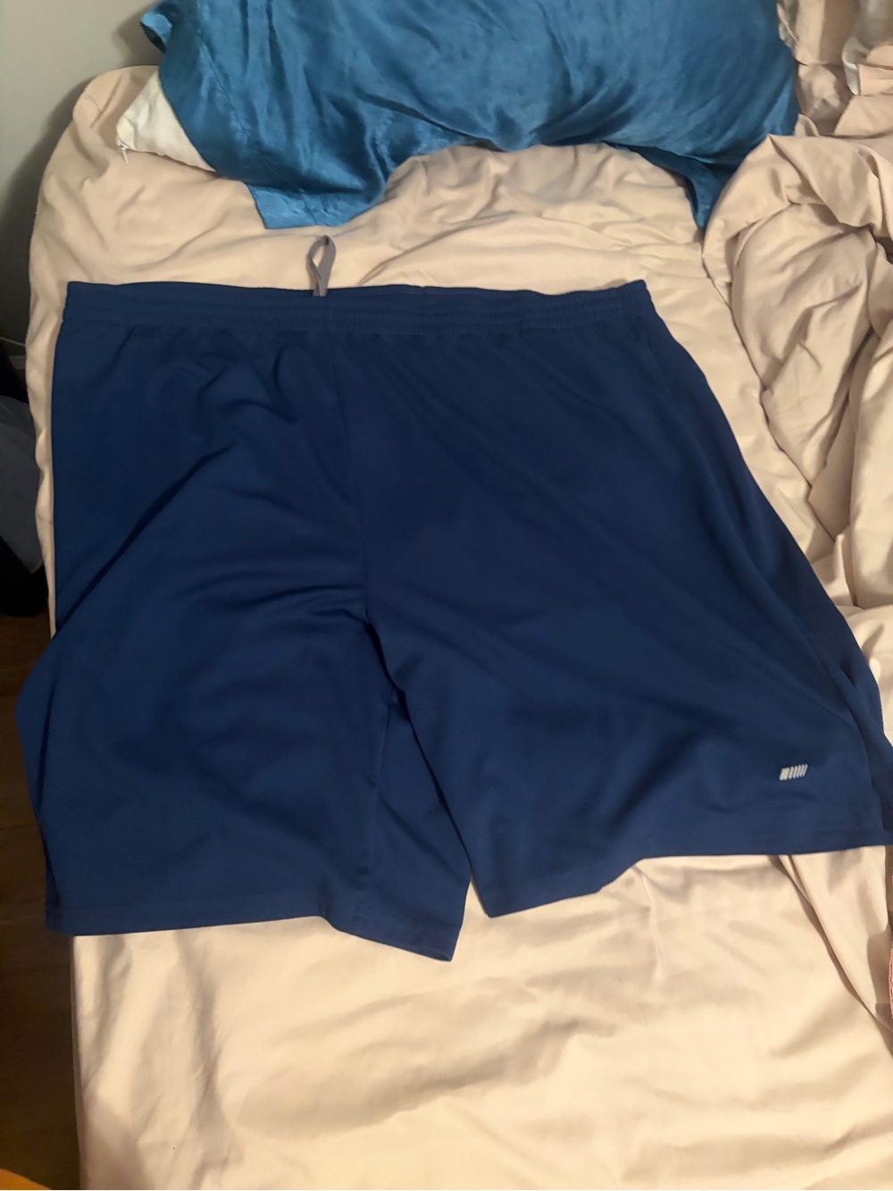 Amazon Essentials Men's Athletic Shorts in Navy